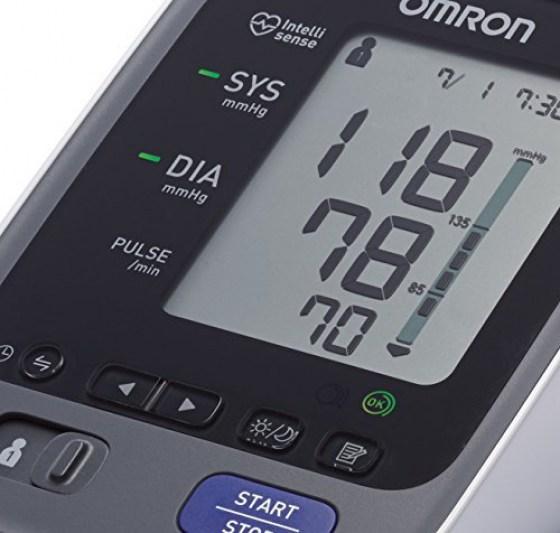 OMRON M7 -